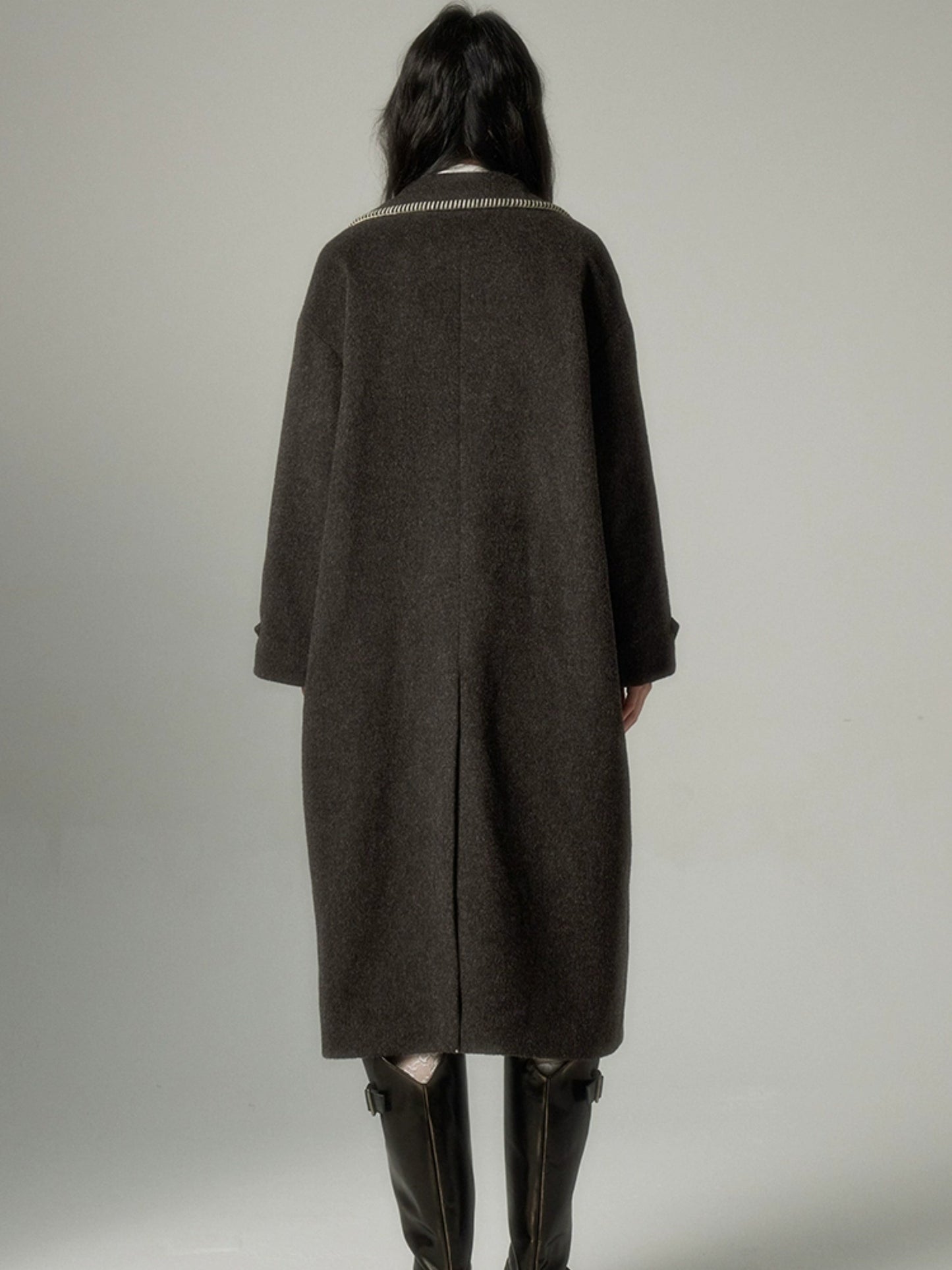 Loose Dropped Shoulder Embroidered Belt Coat