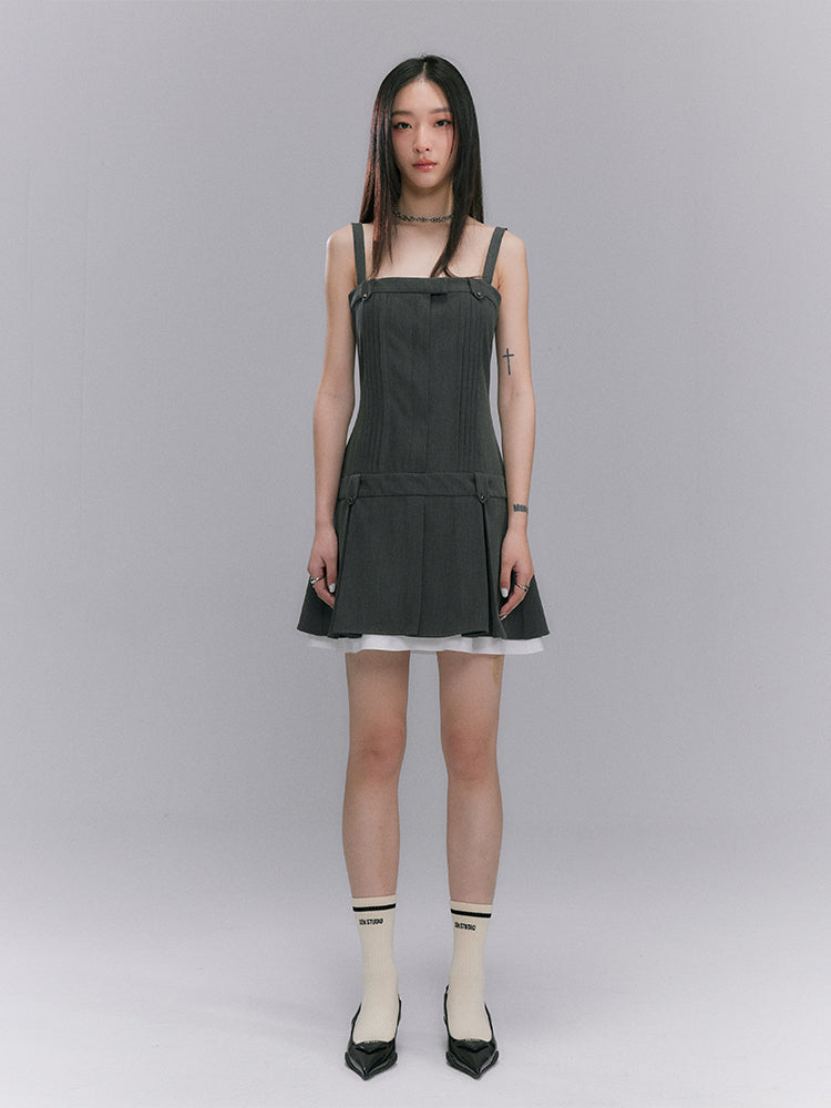 Sleeveless Pleats Short One-piece