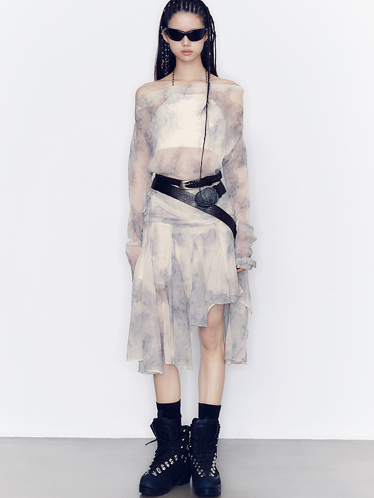 Tie-Dye Modest Chic Ciffon Tops＆Mini-Skirt Set-Up