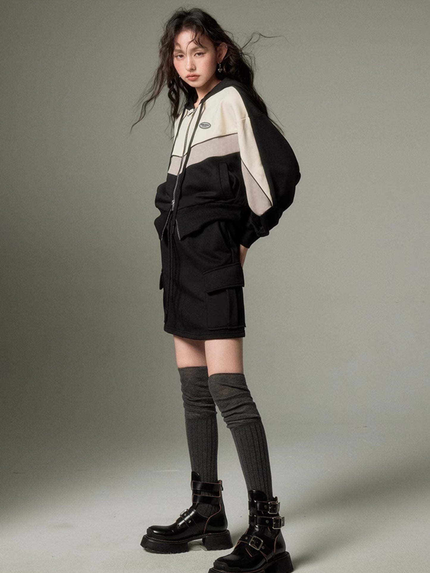 Sports Style ZIP-up Hoodie ï¼?A-Line Skirt