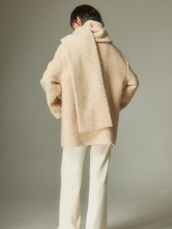 Round Neck Cloud Edge Coat