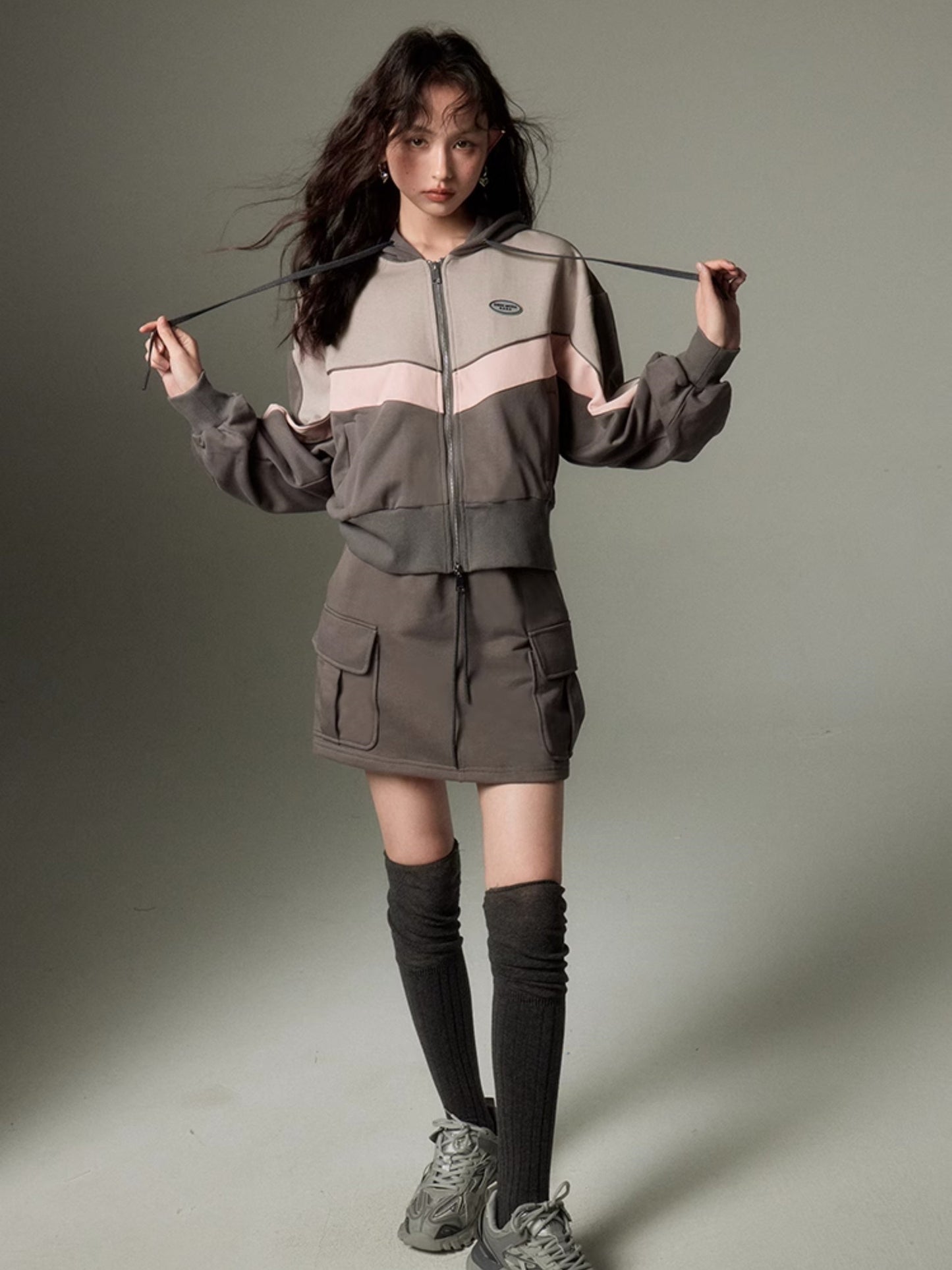 Sports Style ZIP-up Hoodie ï¼?A-Line Skirt