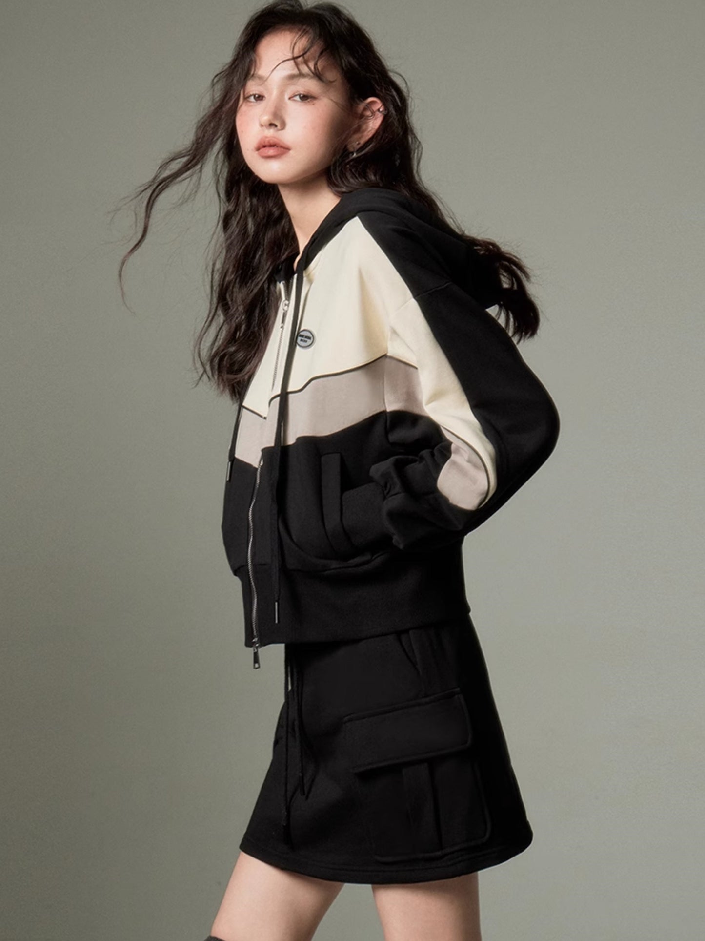 Sports Style ZIP-up Hoodie ï¼?A-Line Skirt