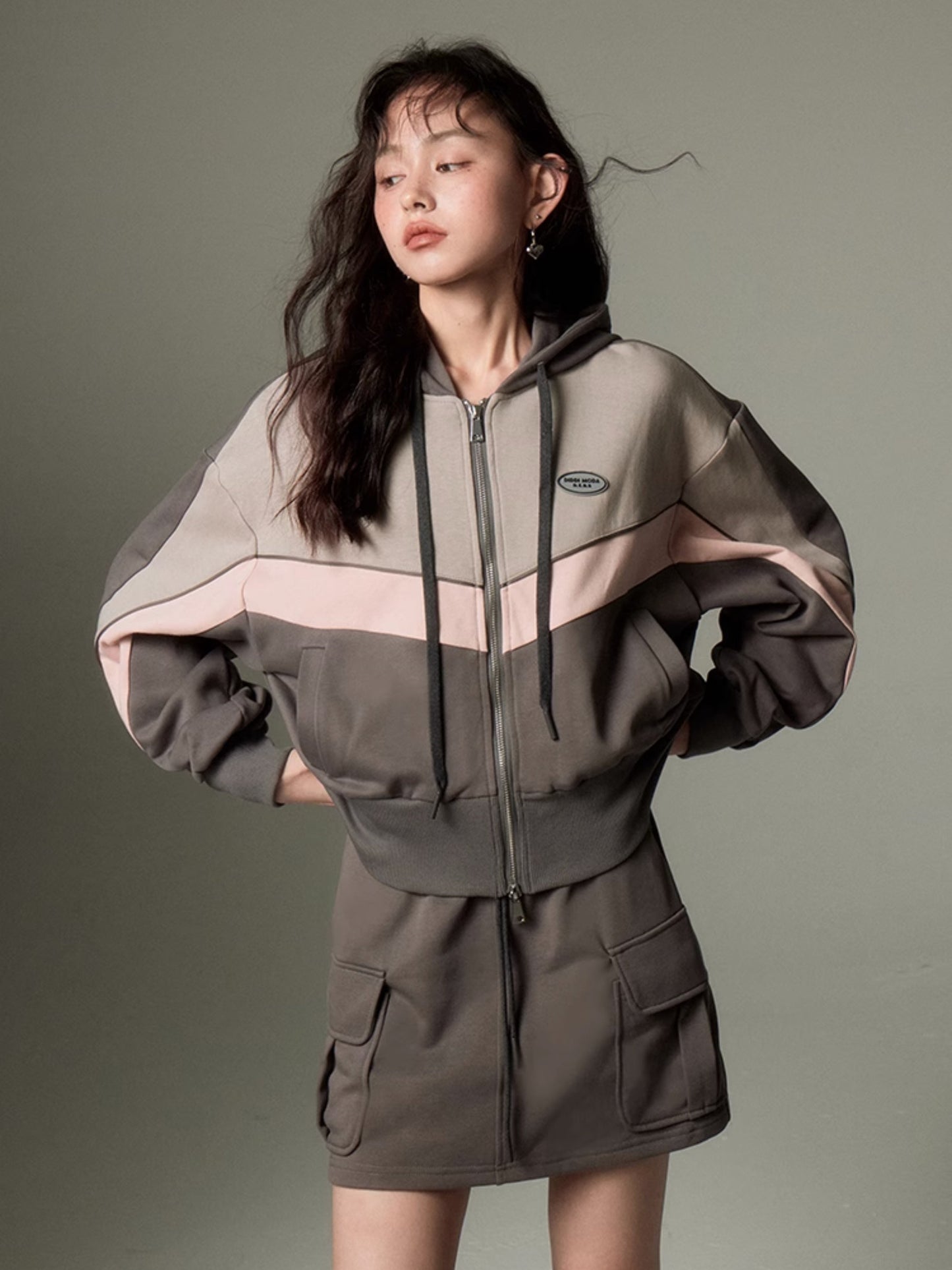 Sports Style ZIP-up Hoodie ï¼?A-Line Skirt