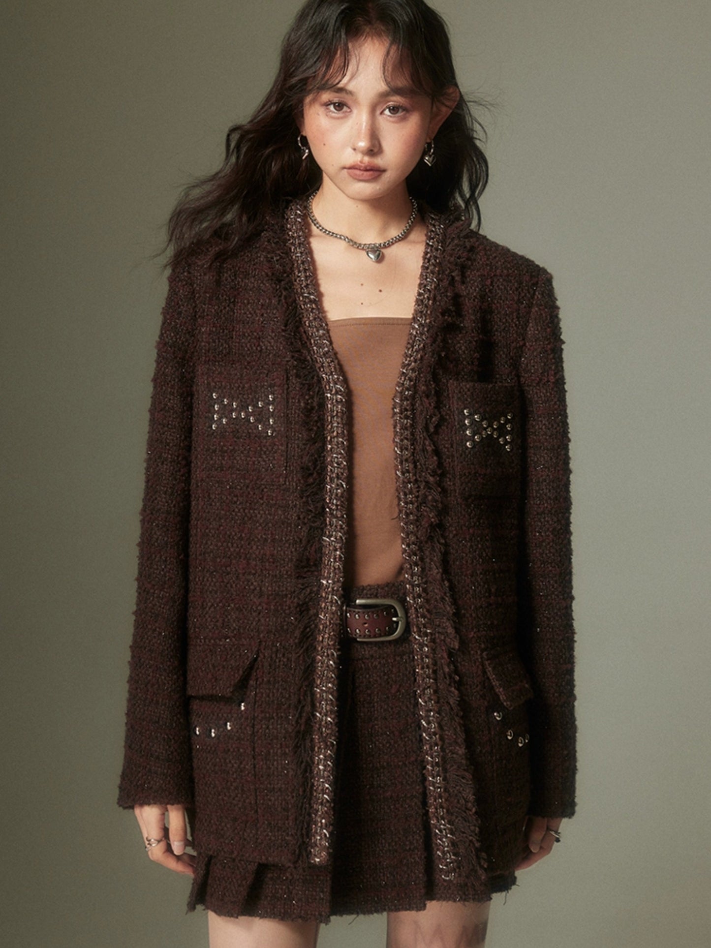 Rivet Glitter Tweed No-Collar Jacket ï¼?Pleated Skirt