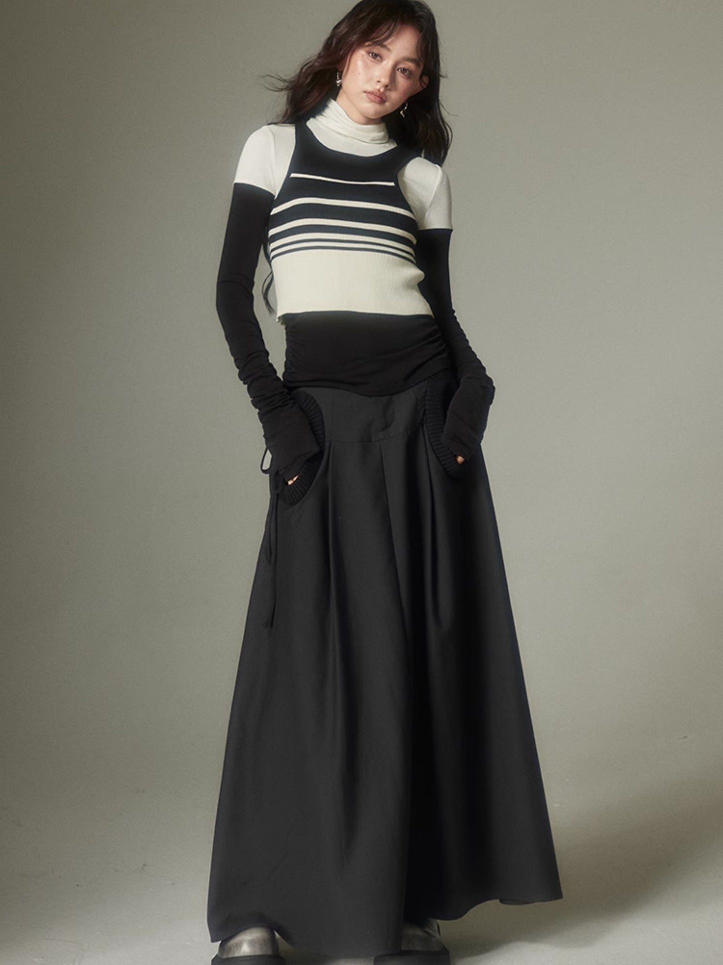 Circle Pocket A-line Long Skirt